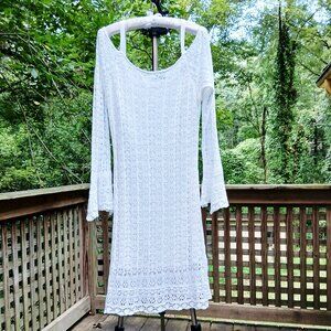 Venus White Long Bell Sleeve, Relaxed Off Shoulder Crochet Dress Lovely!  Sz L